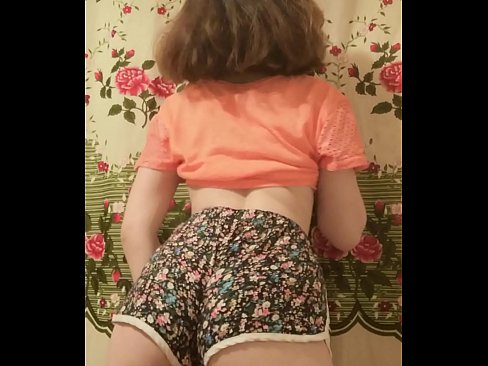 ❤️ Szexi fiatal csaj vetkőzteti le a rövidnadrágját a kamera előtt. ❤️❌ Szex videó at hu.xxxhdporn.ru ❌