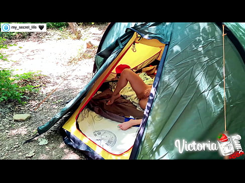 ❤️ Tented Stranger szenvedélyes kézimunkája a kamerában ❤️❌ Szex videó at hu.xxxhdporn.ru ❌